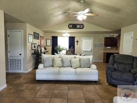 1010 N Smith, Ashdown, AR 71822 photo 5