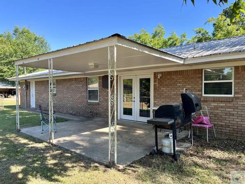 2305 E Avenue B, Hooks, TX 75561 photo 22
