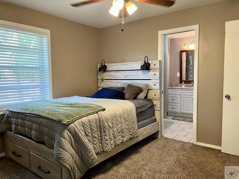 2305 E Avenue B, Hooks, TX 75561 photo 14
