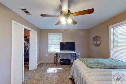 2305 E Avenue B, Hooks, TX 75561 photo 15
