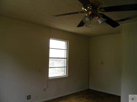 9 Craig Pl, Hooks, TX 75561 photo 17