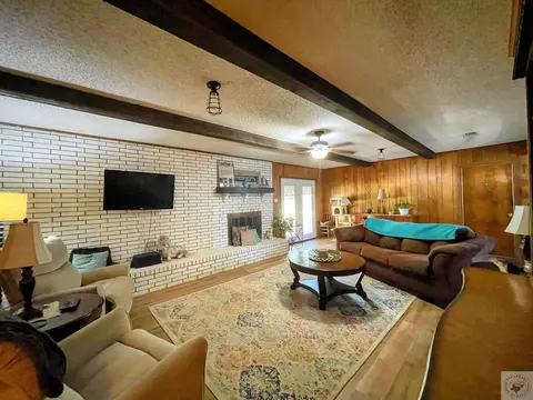 206 Camelia Ave Hooks Tx 75561, Hooks, TX 75561 photo 11