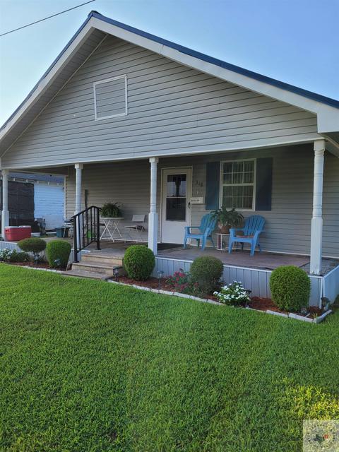 318 E 4th St, Hope, AR 71801 photo 1