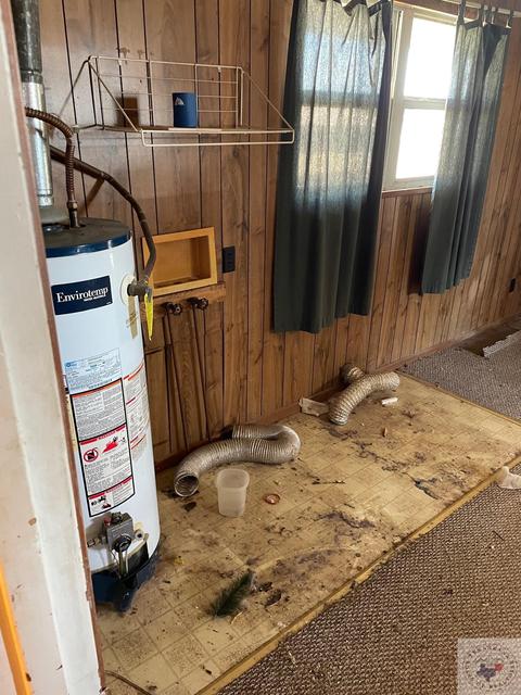 1589 Goodwin Rd, Hooks, TX 75561 photo 8