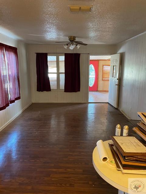 1589 Goodwin Rd, Hooks, TX 75561 photo 13
