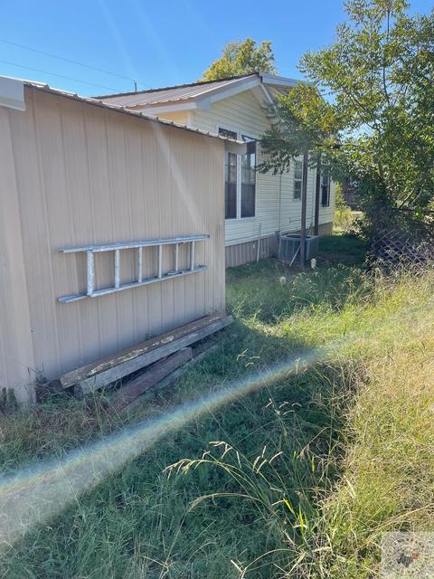 1589 Goodwin Rd, Hooks, TX 75561 photo 5