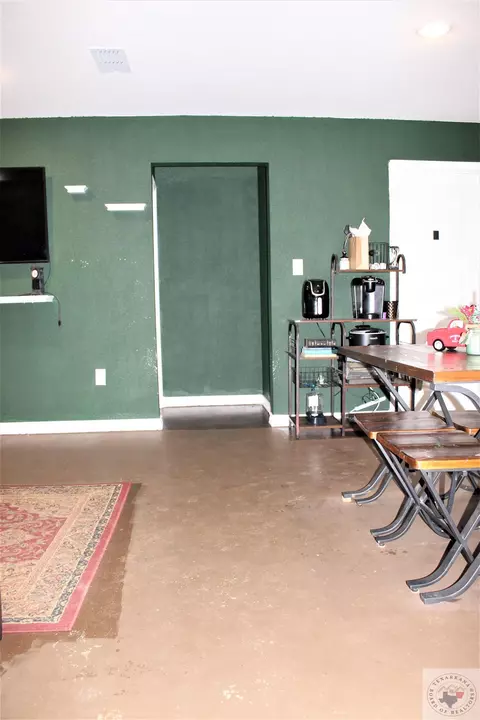 1204 E Ave G Hooks Tx 75561, Hooks, TX 75561 photo 9