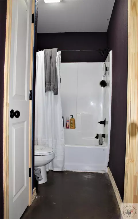 1204 E Ave G Hooks Tx 75561, Hooks, TX 75561 photo 16