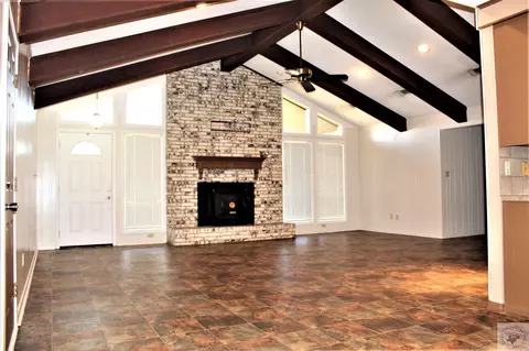 205 Rex Ave Hooks Tx 75561, Hooks, TX 75561 photo 2