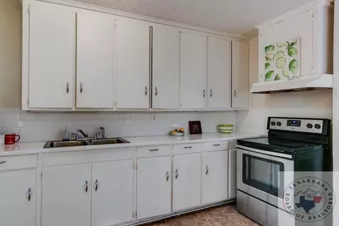306 Roosevelt Rd Hooks Tx 75561, Hooks, TX 75561 photo 9