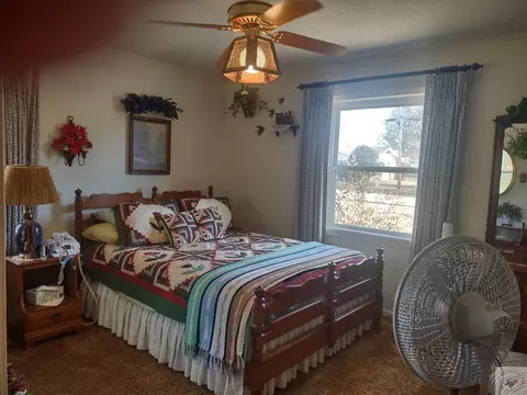 201 Rex Ave Hooks Tx 75501, Hooks, TX 75561 photo 5