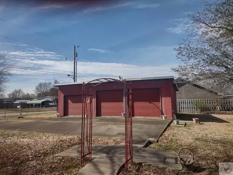 201 Rex Ave Hooks Tx 75501, Hooks, TX 75561 photo 9