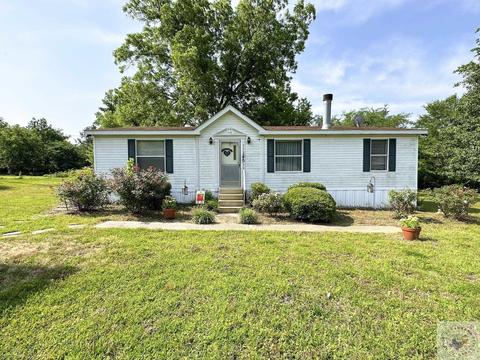 355 N Austin, Avery, TX 75554 photo 1