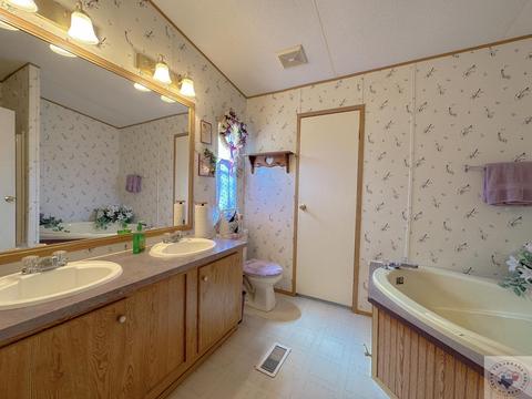 355 N Austin, Avery, TX 75554 photo 11