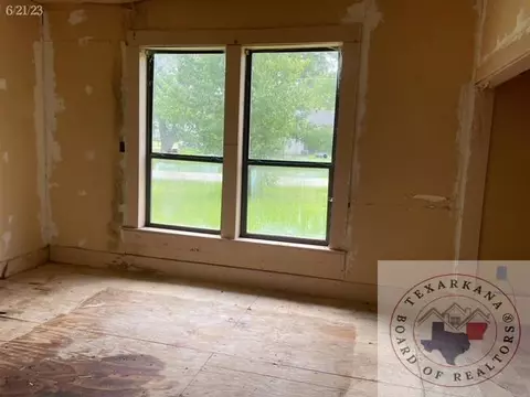 902 E 2nd, Hope, AR 71801 photo 14