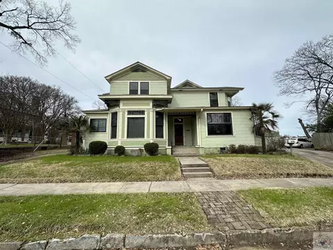 915 E 5th Texarkana Ar 71854, Texarkana, AR 71854