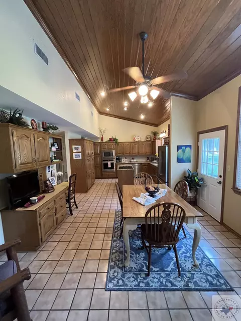 228 Cr 2111, Hooks, TX 75561 photo 8