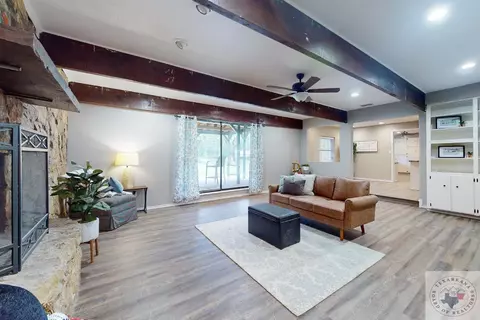 1303 E Avenue A Hooks Tx 75561, Hooks, TX 75561 photo 12