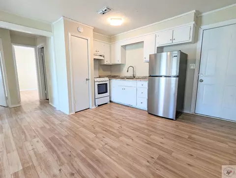 604 E Short 10th St, Texarkana, AR 71854 photo 3