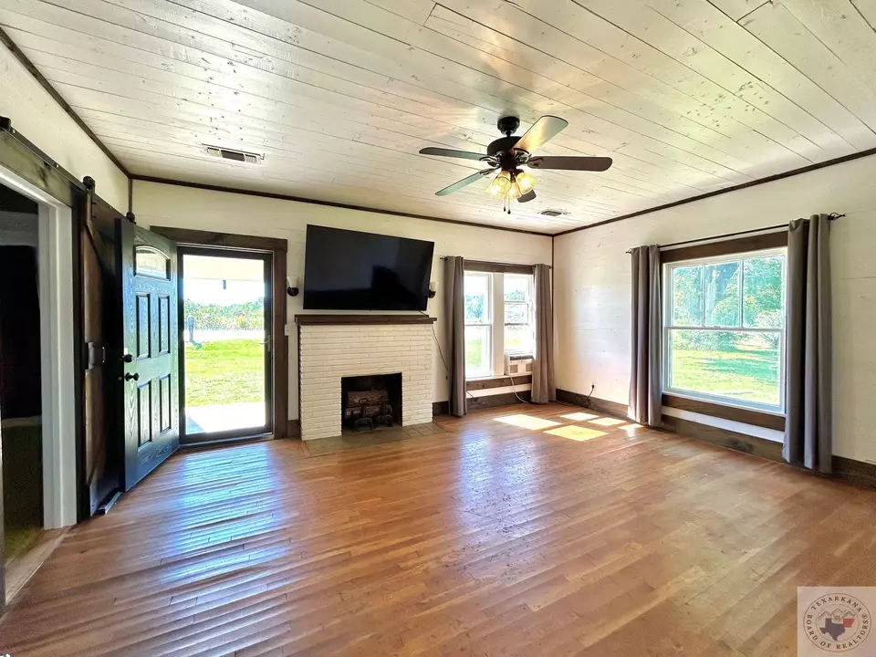  350 Broadway Maud Tx 75567, Maud, TX 75567 photo 4