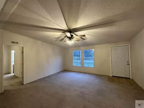 709 E 11th Hooks Tx 75561, Hooks, TX 75561 photo 6