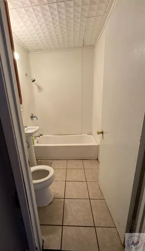 107 Marshall St Hooks Tx 75561, Hooks, TX 75561 photo 6