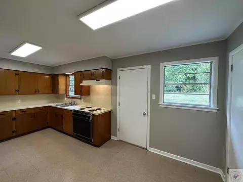 613 E 27th, Texarkana, AR 71854 photo 7