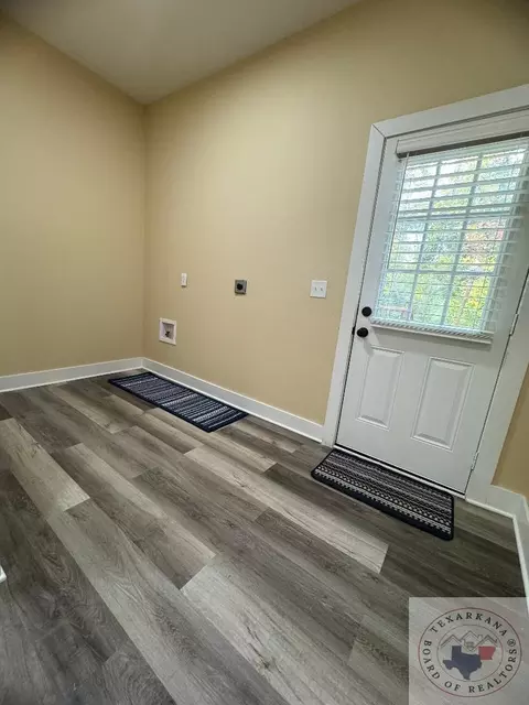 415 E 9th, Texarkana, AR 71854 photo 17