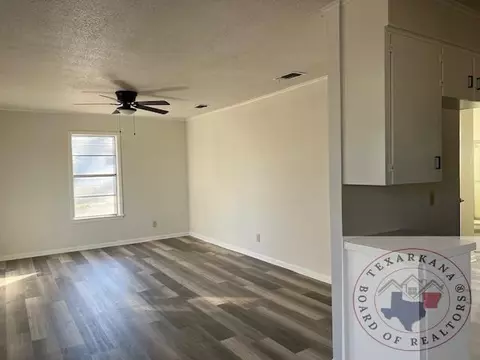 203 E 7th, Hooks, TX 75561 photo 7