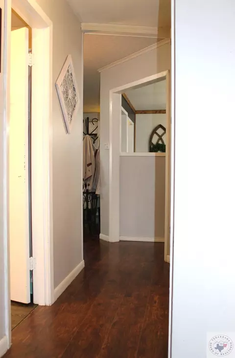 601 E 9th St, Hooks, TX 75561 photo 28