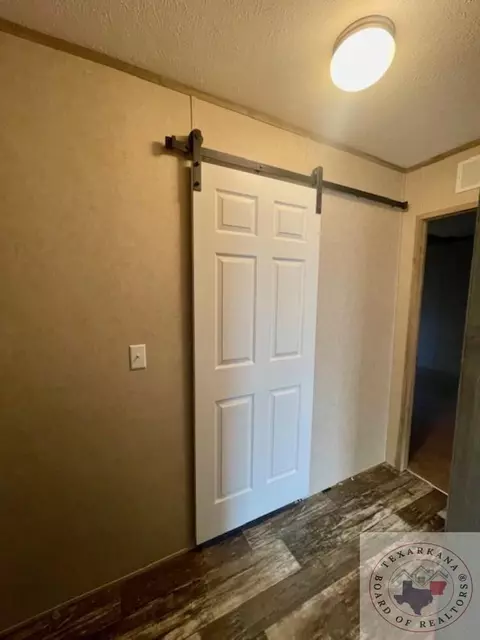 101 E Ave E Hooks Tx 75561, Hooks, TX 75561 photo 15