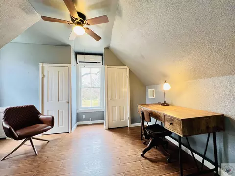 302 E 19th St, Texarkana, AR 71854 photo 8