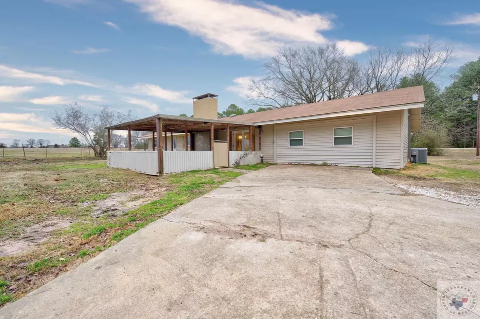 1033 N Fm 2148, Texarkana, TX 75501 22 Photos Movoto