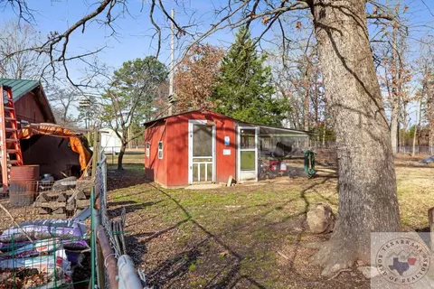 707 E 10th Hooks Tx 75561, Hooks, TX 75561 photo 24