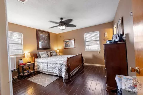 707 E 10th Hooks Tx 75561, Hooks, TX 75561 photo 14