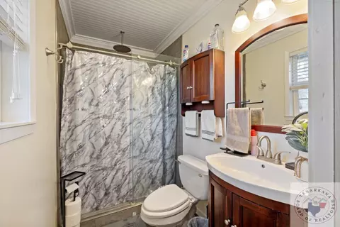 707 E 10th Hooks Tx 75561, Hooks, TX 75561 photo 16