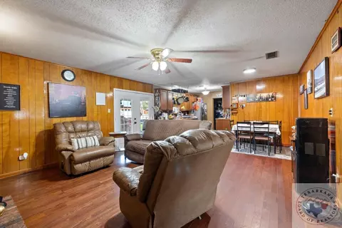 707 E 10th Hooks Tx 75561, Hooks, TX 75561 photo 6