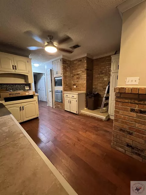 358 Palmer Dr Hooks Tx 75561, Hooks, TX 75561 photo 4