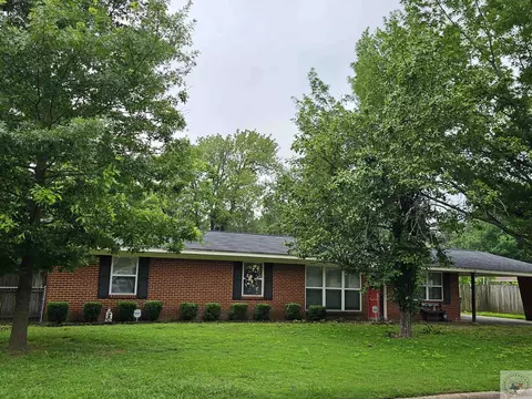 1408 E 48th St, Texarkana, AR 71854 photo 1