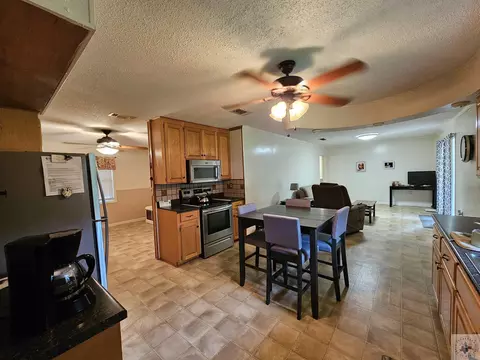 1408 E 48th St, Texarkana, AR 71854 photo 9