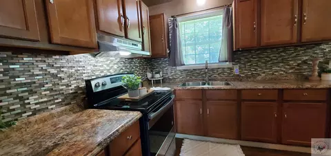 710 E 7th St, Hope, AR 71801 photo 8