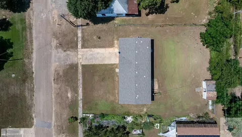 560 N 2nd St, Ashdown, AR 71822 photo 3