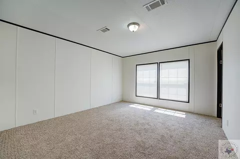 560 N 2nd St, Ashdown, AR 71822 photo 8