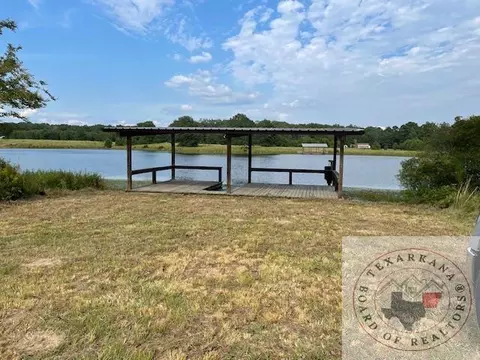 Lake Cou Tx-77, Atlanta, TX 75551