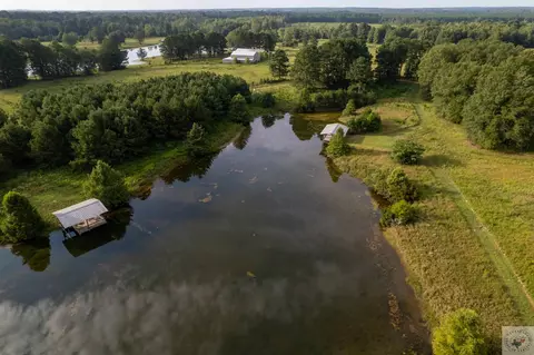 Lake Cou Tx-77, Atlanta, TX 75551