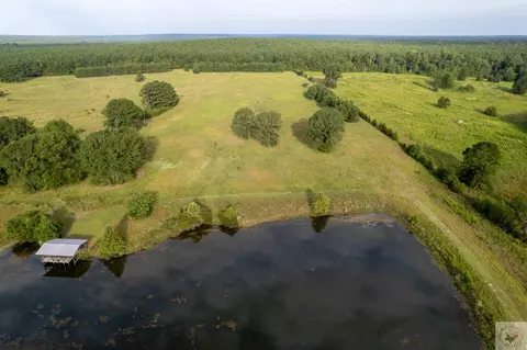 Lake Cou Tx-77, Atlanta, TX 75551