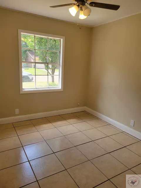 1323 E 30th, Texarkana, AR 71854 photo 14
