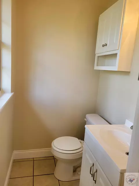 1323 E 30th, Texarkana, AR 71854 photo 11