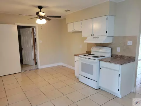 1323 E 30th, Texarkana, AR 71854 photo 8
