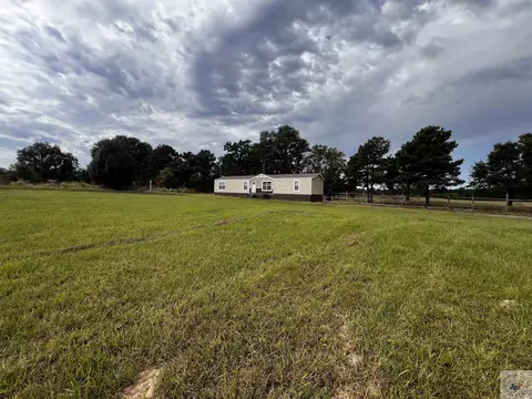 3870 Buchanan Loop Rd, Texarkana, TX 75501 photo 17